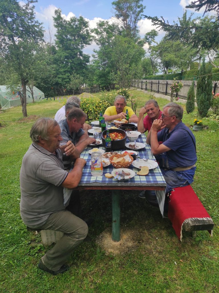 workers have a collective lunch after work