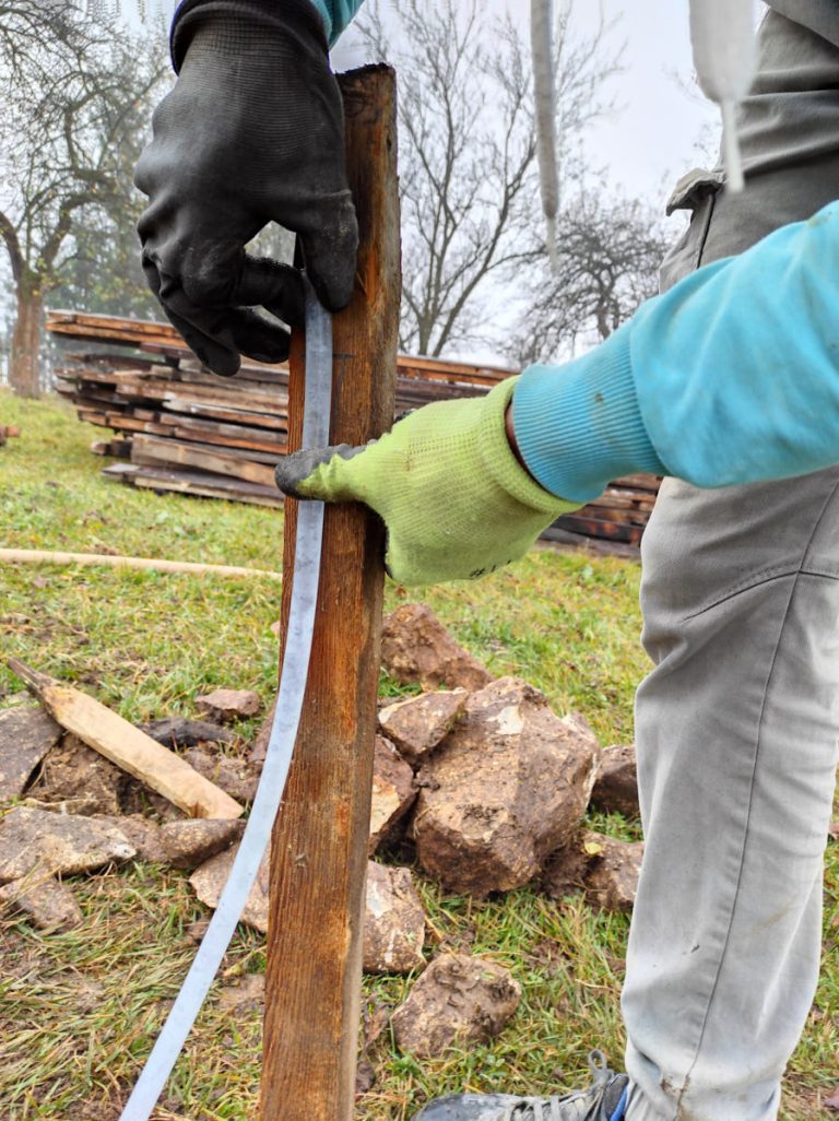 workers building a cottage foundation