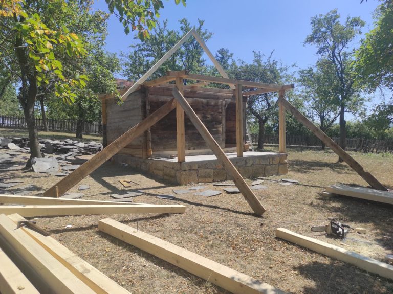 a new roof construction