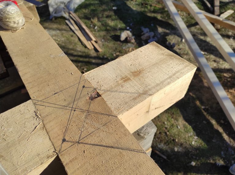 a cottage beams intersection