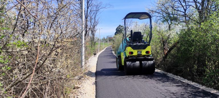 asphalt reconstruction